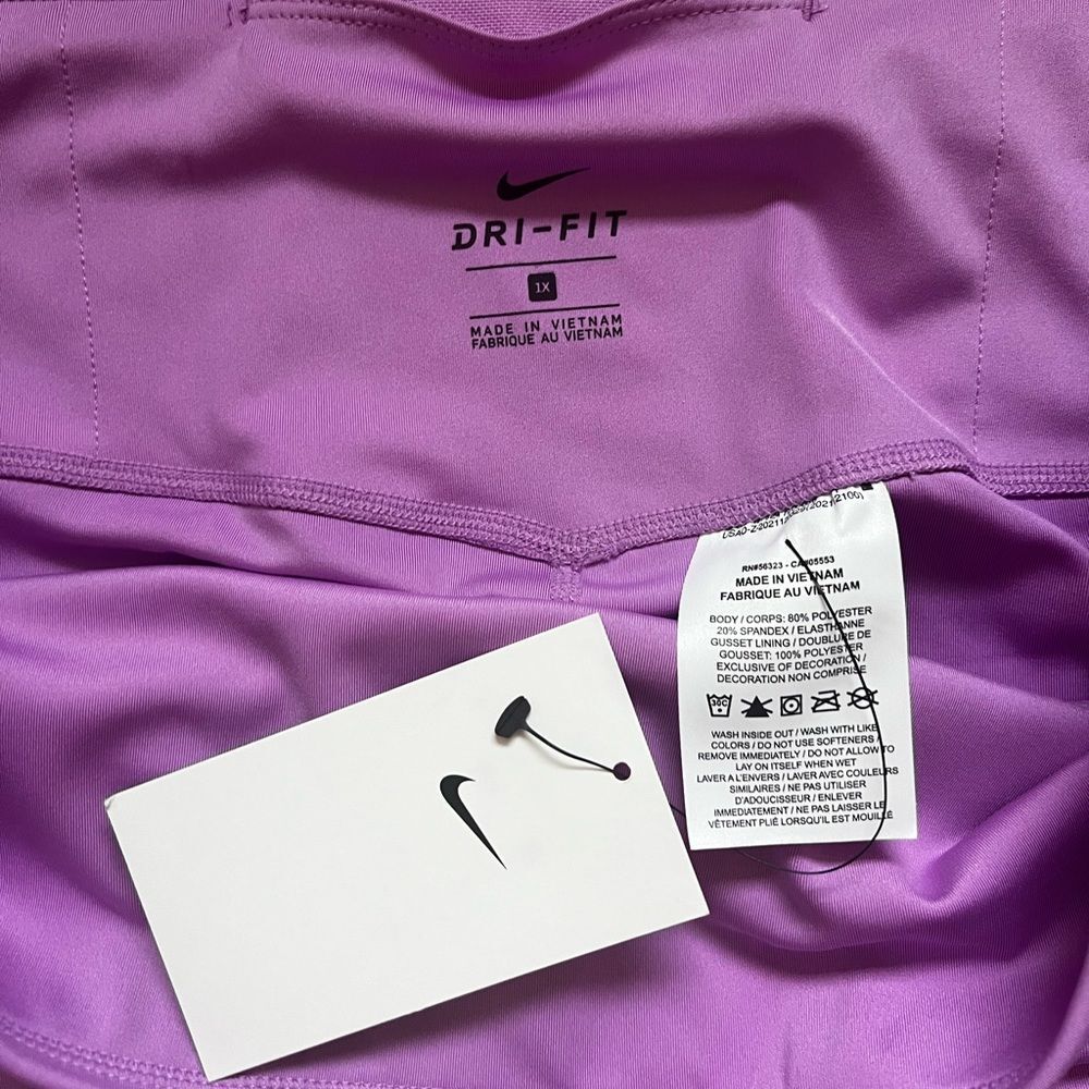 Nike Womens Running Tight Fit Epic Luxe Purple Leggings, Size 1X Swoosh Logo NWT - Picture 5 of 12